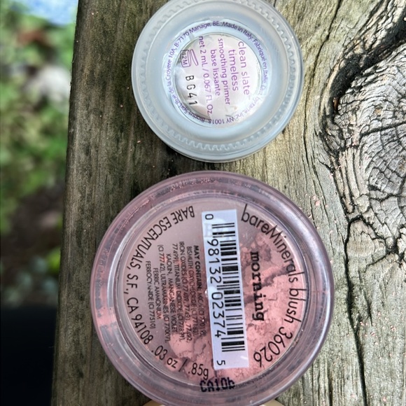 7 products: sun bum, Tarte, bareMinerals - Picture 5 of 9